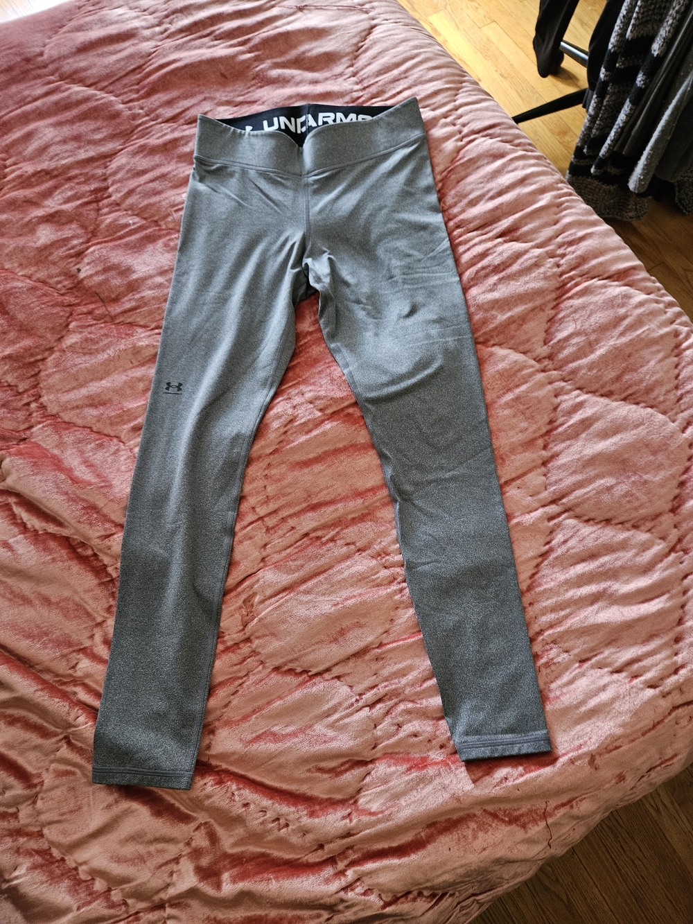 Under Armour Charcoal Grey Women's Base Leggings